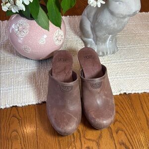 UGG Abby Slip-On Clogs